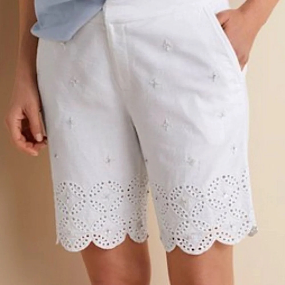 NWT Soft Surroundings Jacqueline Embroidered Eyelet Bermuda Shorts Blue Size S